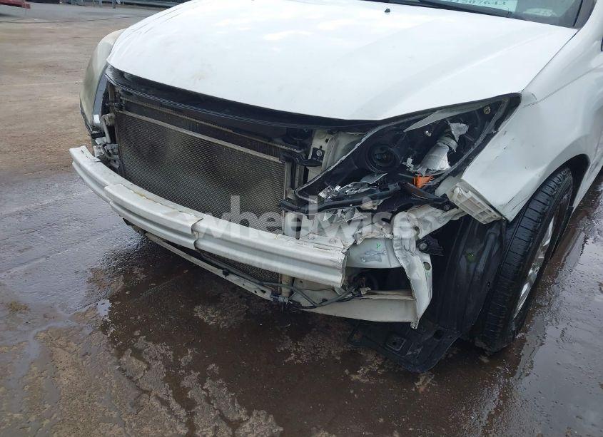 Photo 6 of 2010 Honda Odyssey EX-L (VIN 5FNRL3H65AB069293)