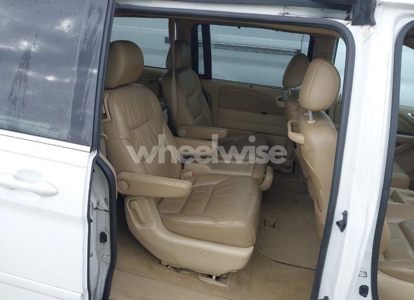 Photo 8 of 2010 Honda Odyssey EX-L (VIN 5FNRL3H65AB069293)