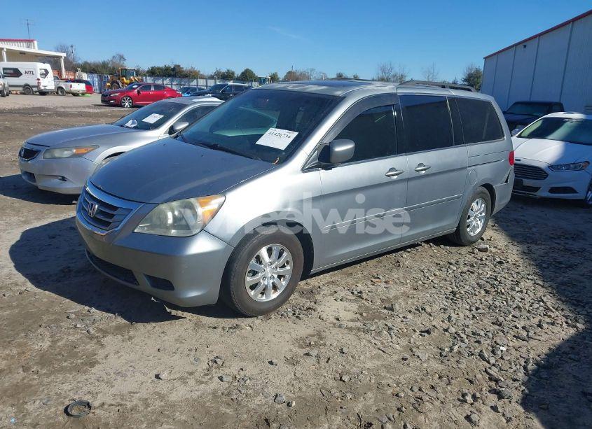 Photo 2 of 2010 Honda Odyssey EX-L (VIN 5FNRL3H66AB016490)