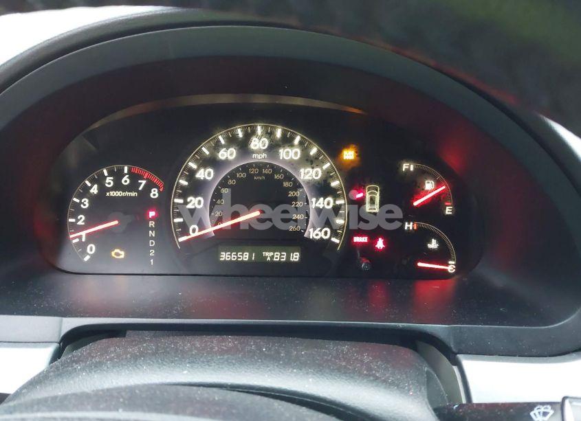 Photo 7 of 2010 Honda Odyssey EX-L (VIN 5FNRL3H66AB016490)