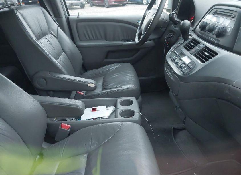 Photo 5 of 2010 Honda Odyssey EX-L (VIN 5FNRL3H66AB091044)