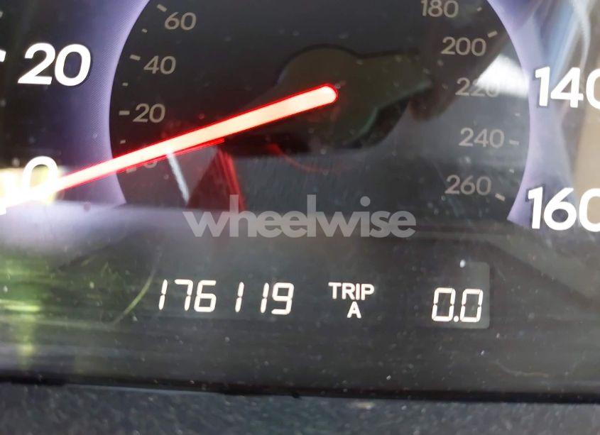 Photo 7 of 2010 Honda Odyssey EX-L (VIN 5FNRL3H67AB003148)