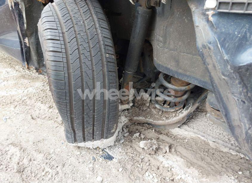 Photo 15 of 2010 Honda Odyssey EX-L (VIN 5FNRL3H67AB057923)