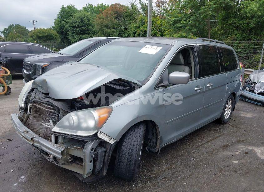 Photo 2 of 2010 Honda Odyssey EX-L (VIN 5FNRL3H67AB085642)