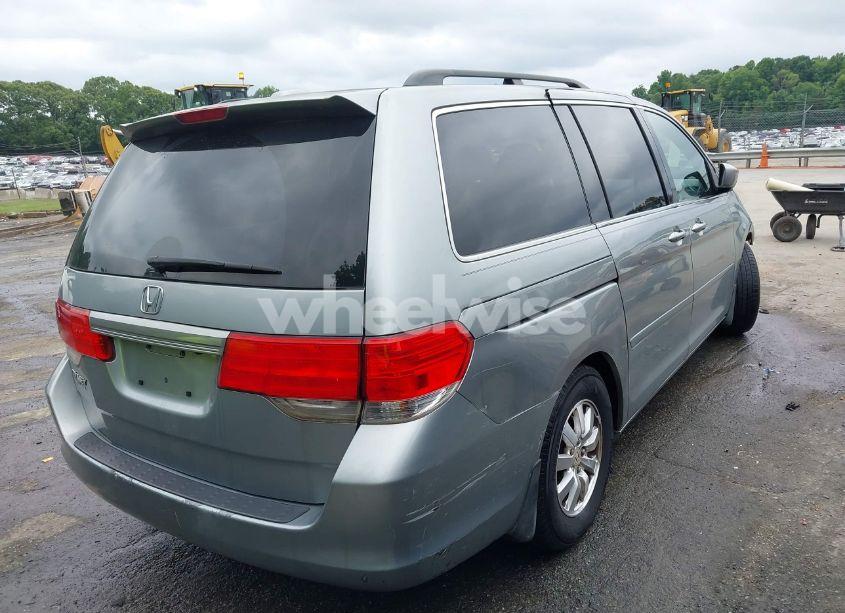Photo 4 of 2010 Honda Odyssey EX-L (VIN 5FNRL3H67AB085642)