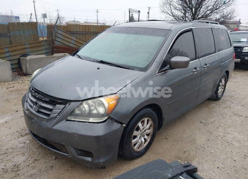 Photo 2 of 2010 Honda Odyssey EX-L (VIN 5FNRL3H68AB007774)