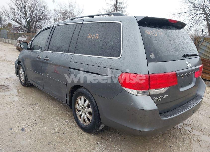 Photo 3 of 2010 Honda Odyssey EX-L (VIN 5FNRL3H68AB007774)
