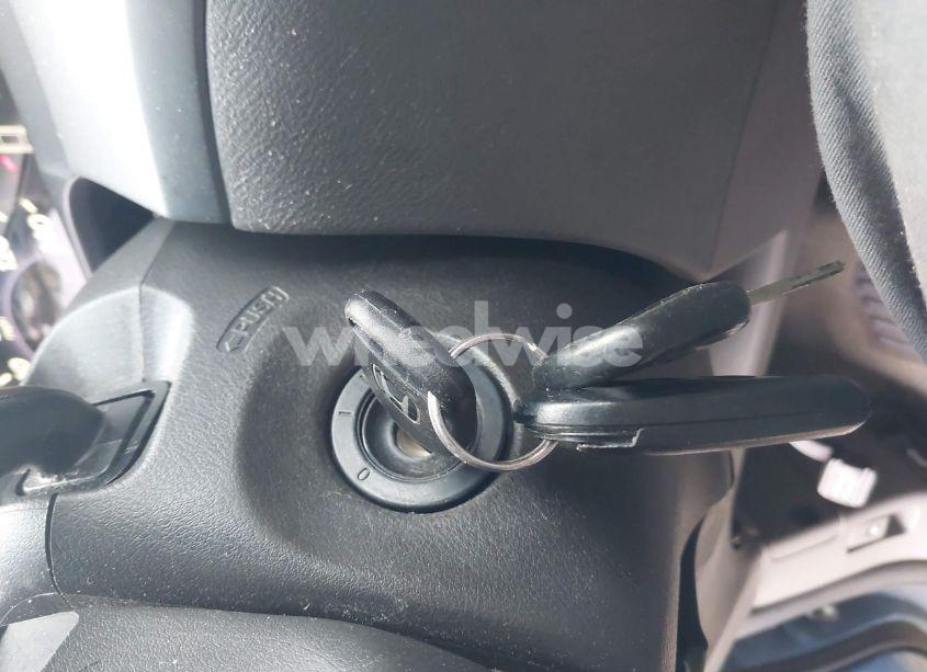 Photo 11 of 2010 Honda Odyssey EX-L (VIN 5FNRL3H68AB016975)