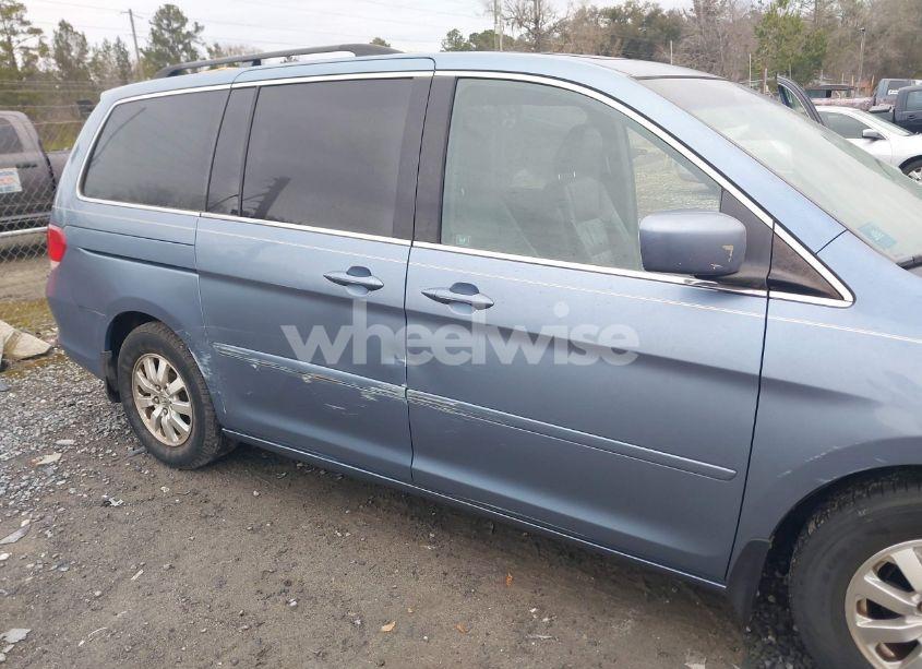 Photo 6 of 2010 Honda Odyssey EX-L (VIN 5FNRL3H68AB016975)