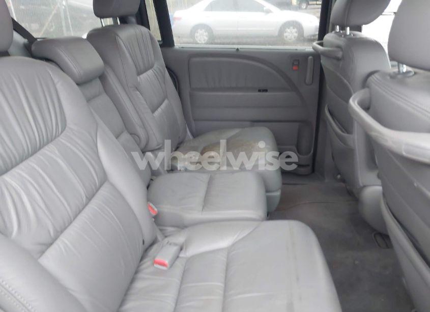 Photo 8 of 2010 Honda Odyssey EX-L (VIN 5FNRL3H68AB016975)
