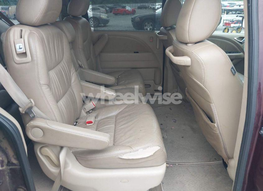 Photo 8 of 2010 Honda Odyssey EX-L (VIN 5FNRL3H68AB033954)