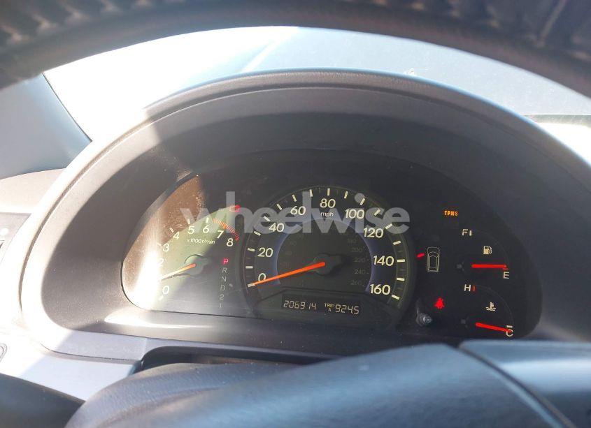 Photo 7 of 2010 Honda Odyssey EX-L (VIN 5FNRL3H68AB038541)