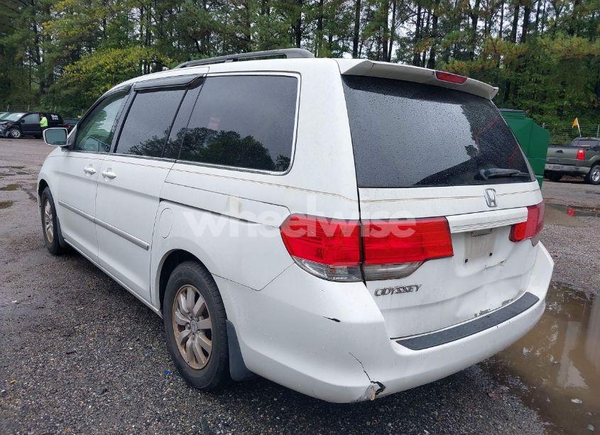 Photo 3 of 2010 Honda Odyssey EX-L (VIN 5FNRL3H68AB110418)