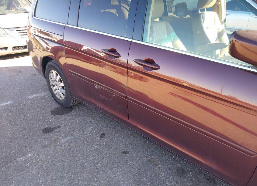 Photo 6 of 2010 Honda Odyssey EX-L (VIN 5FNRL3H69AB001627)