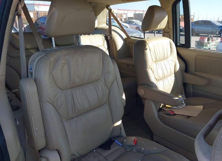 Photo 8 of 2010 Honda Odyssey EX-L (VIN 5FNRL3H69AB001627)