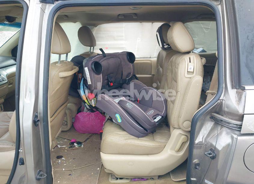 Photo 8 of 2010 Honda Odyssey EX-L (VIN 5FNRL3H69AB055591)