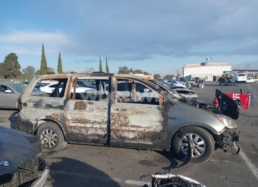 Photo 12 of 2010 Honda Odyssey EX-L (VIN 5FNRL3H69AB075629)