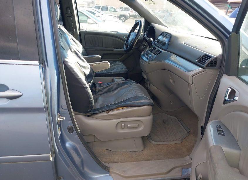 Photo 5 of 2010 Honda Odyssey EX-L (VIN 5FNRL3H6XAB014984)