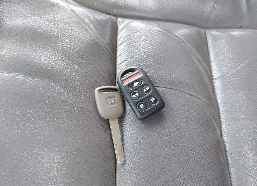 Photo 11 of 2010 Honda Odyssey EX-L (VIN 5FNRL3H6XAB034121)