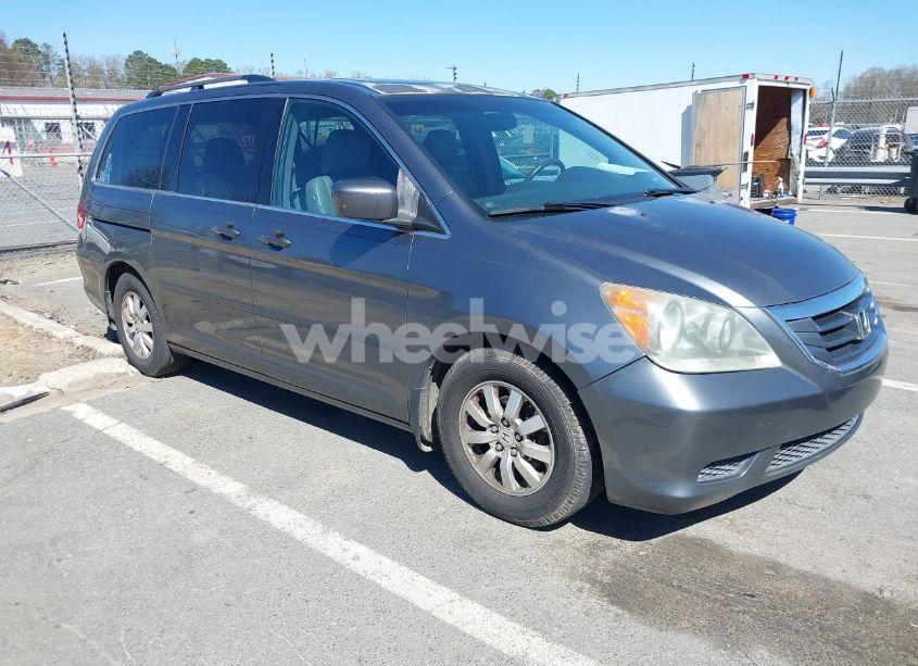 2010 Honda Odyssey EX-L (VIN 5FNRL3H70AB023850) main photo