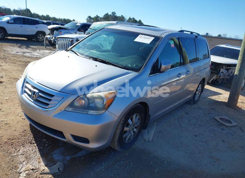 Photo 2 of 2010 Honda Odyssey EX-L (VIN 5FNRL3H70AB024271)