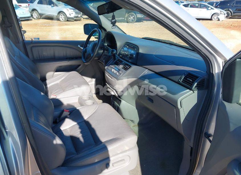 Photo 5 of 2010 Honda Odyssey EX-L (VIN 5FNRL3H70AB024271)