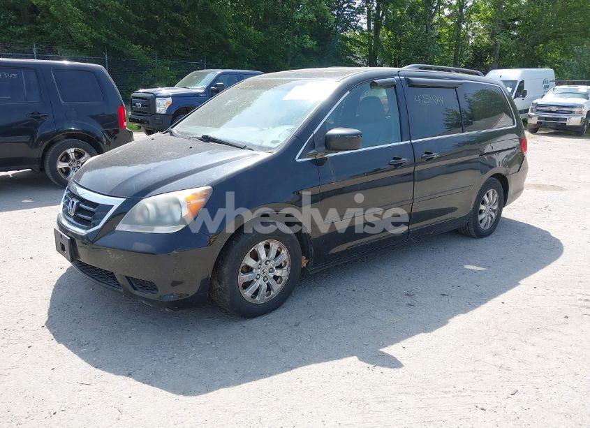 Photo 2 of 2010 Honda Odyssey EX-L (VIN 5FNRL3H70AB039028)