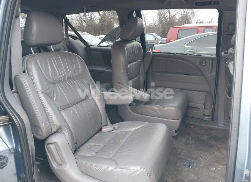 Photo 8 of 2010 Honda Odyssey EX-L (VIN 5FNRL3H70AB065743)