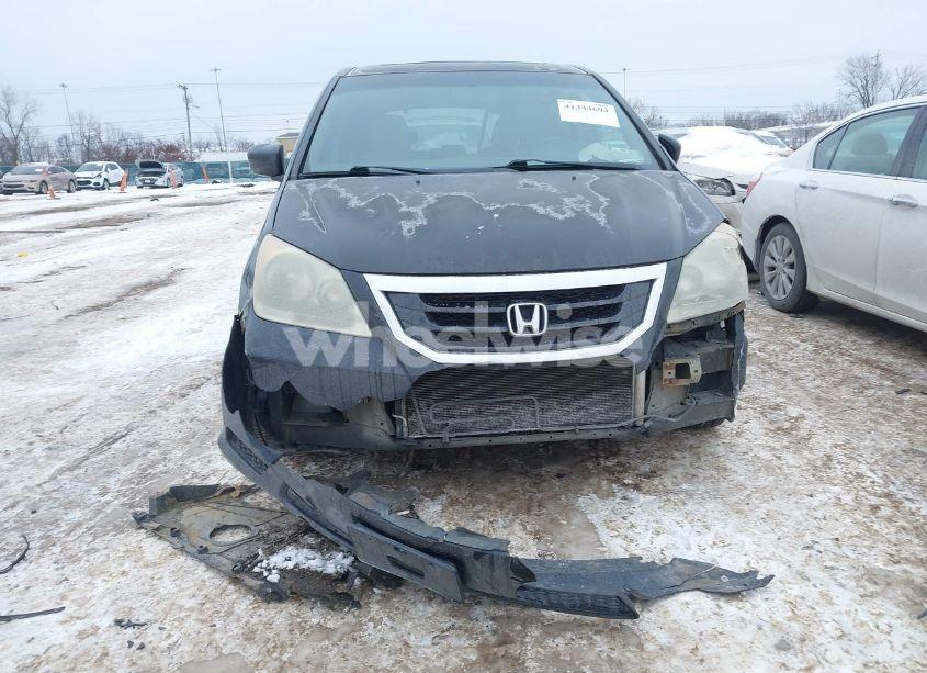 Photo 6 of 2010 Honda Odyssey EX-L (VIN 5FNRL3H70AB113368)