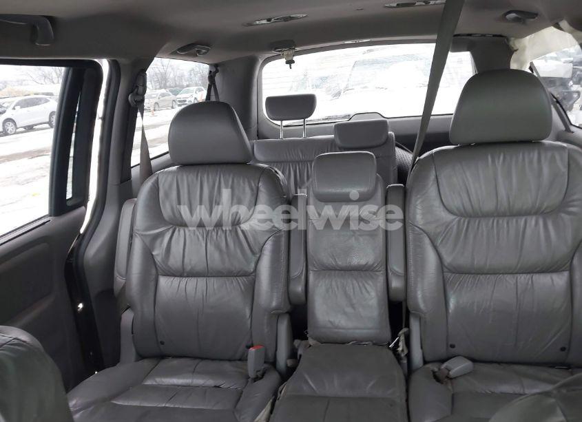 Photo 8 of 2010 Honda Odyssey EX-L (VIN 5FNRL3H70AB113368)