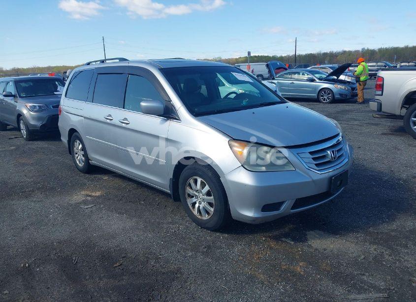 2010 Honda Odyssey EX-L (VIN 5FNRL3H72AB018679) main photo