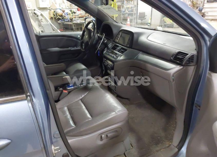 Photo 5 of 2010 Honda Odyssey EX-L (VIN 5FNRL3H72AB033571)