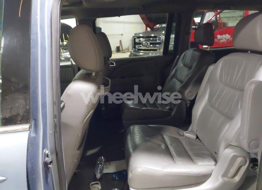 Photo 8 of 2010 Honda Odyssey EX-L (VIN 5FNRL3H72AB033571)