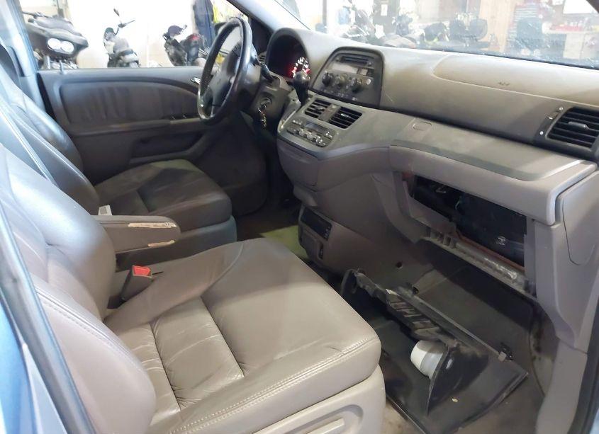 Photo 5 of 2010 Honda Odyssey EX-L (VIN 5FNRL3H72AB035644)