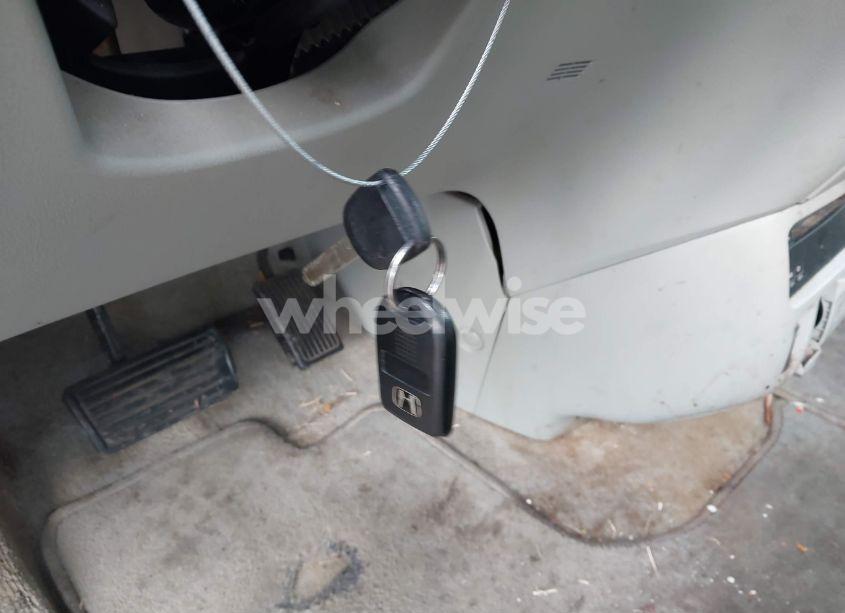 Photo 11 of 2010 Honda Odyssey EX-L (VIN 5FNRL3H72AB043016)