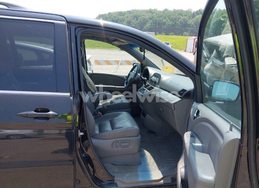 Photo 5 of 2010 Honda Odyssey EX-L (VIN 5FNRL3H72AB072757)