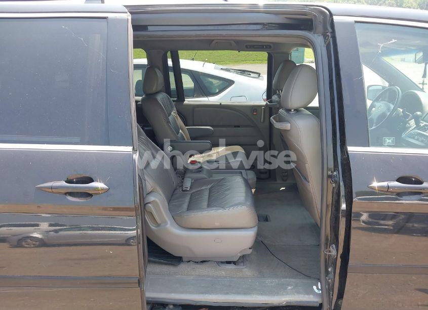 Photo 8 of 2010 Honda Odyssey EX-L (VIN 5FNRL3H72AB072757)