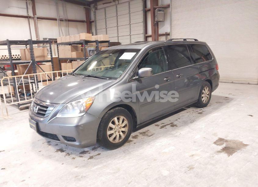 Photo 2 of 2010 Honda Odyssey EX-L (VIN 5FNRL3H72AB113615)