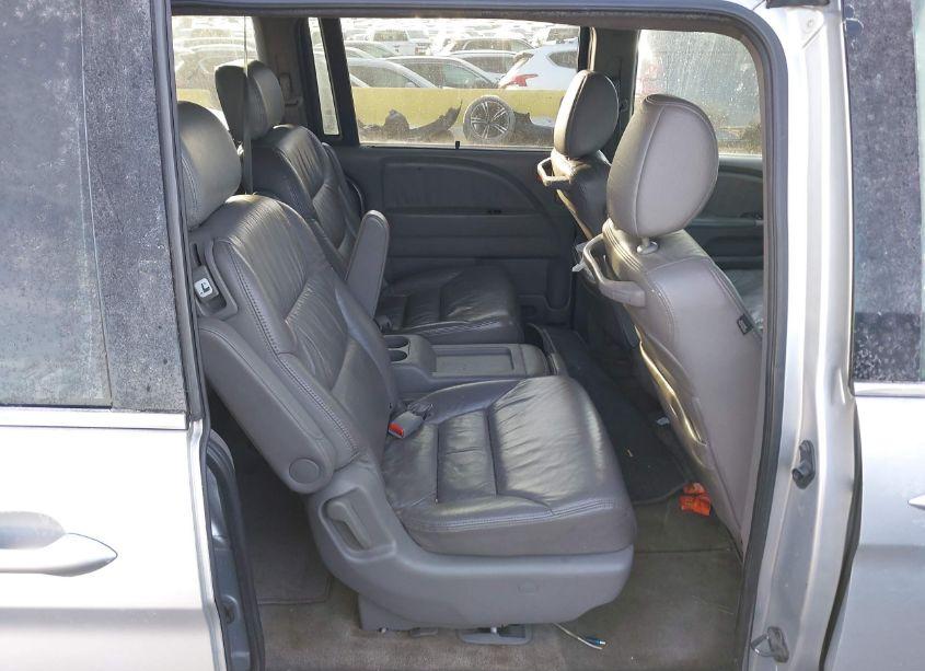 Photo 8 of 2010 Honda Odyssey EX-L (VIN 5FNRL3H73AB032171)