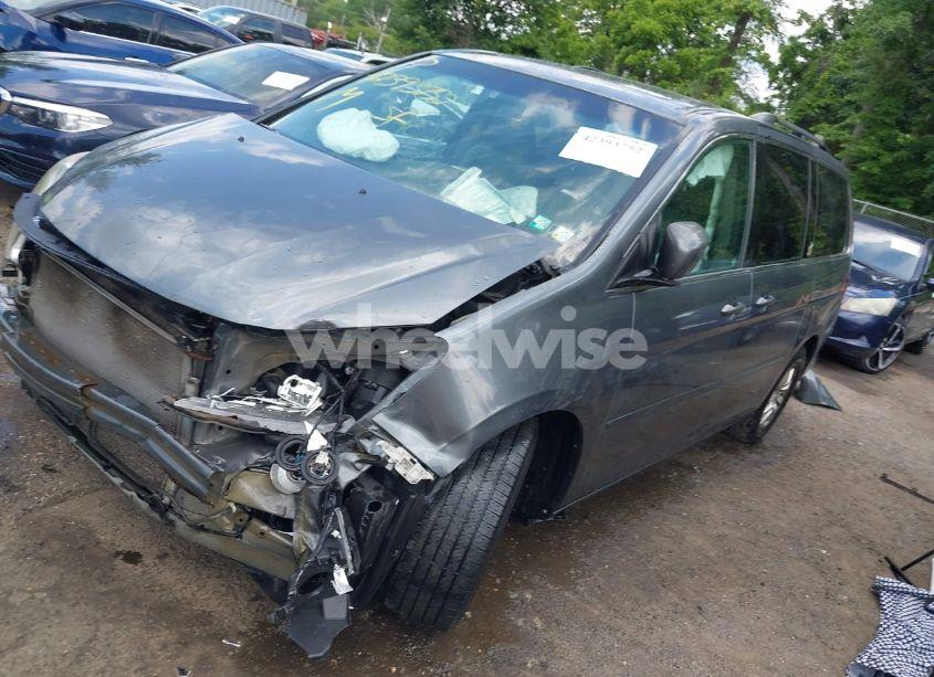 Photo 2 of 2010 Honda Odyssey EX-L (VIN 5FNRL3H73AB082021)