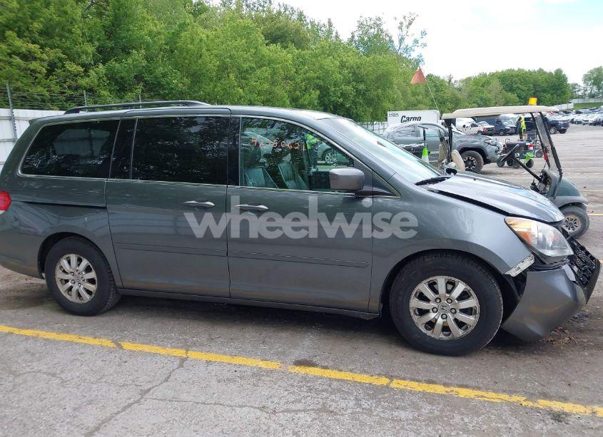 Photo 13 of 2010 Honda Odyssey EX-L (VIN 5FNRL3H73AB091558)