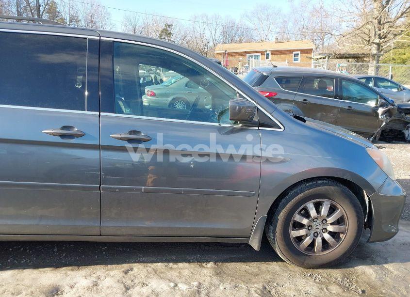 Photo 16 of 2010 Honda Odyssey EX-L (VIN 5FNRL3H73AB094332)