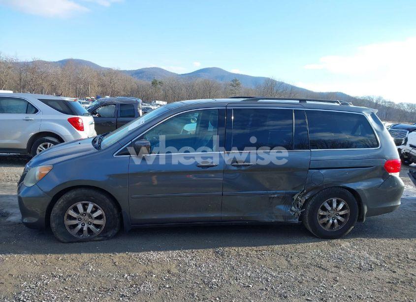 Photo 6 of 2010 Honda Odyssey EX-L (VIN 5FNRL3H73AB094332)