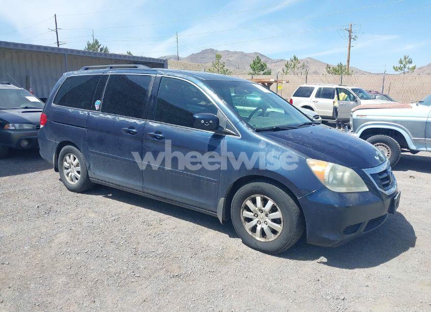 2010 Honda Odyssey EX-L (VIN 5FNRL3H73AB107662) main photo