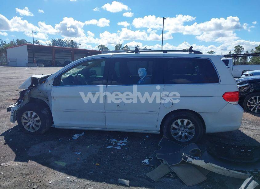 Photo 14 of 2010 Honda Odyssey EX-L (VIN 5FNRL3H74AB033281)