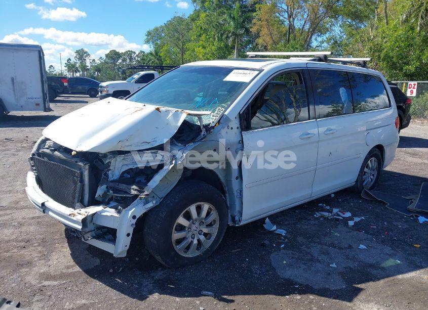 Photo 2 of 2010 Honda Odyssey EX-L (VIN 5FNRL3H74AB033281)