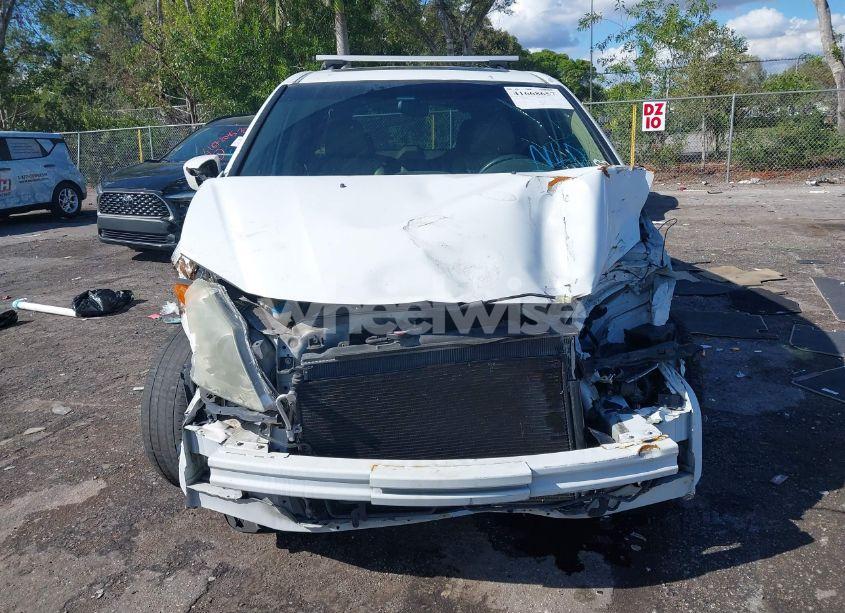 Photo 6 of 2010 Honda Odyssey EX-L (VIN 5FNRL3H74AB033281)