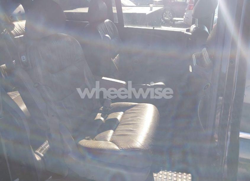 Photo 8 of 2010 Honda Odyssey EX-L (VIN 5FNRL3H74AB064112)