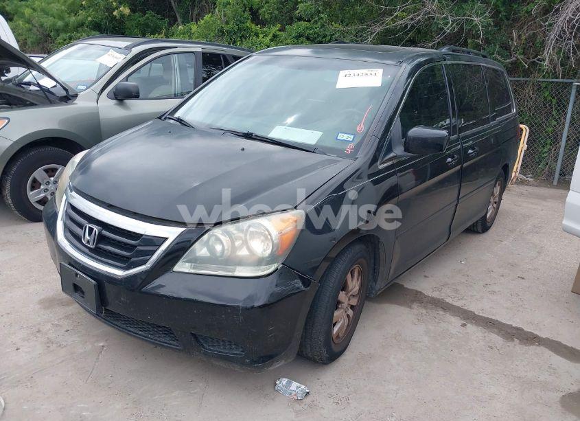 Photo 2 of 2010 Honda Odyssey EX-L (VIN 5FNRL3H75AB064118)