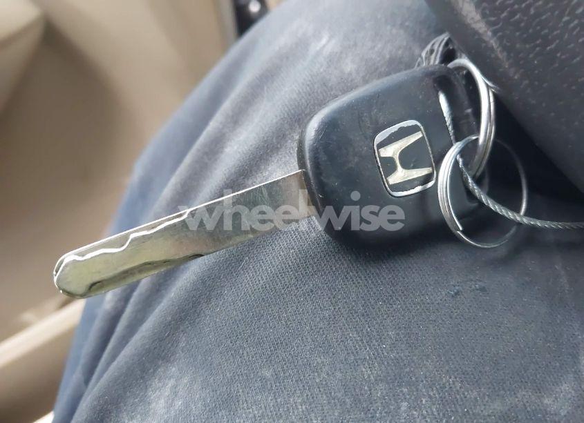 Photo 11 of 2010 Honda Odyssey EX-L (VIN 5FNRL3H76AB004123)